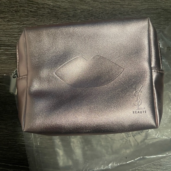 YSL - make up bag NEW - Picture 3 of 4